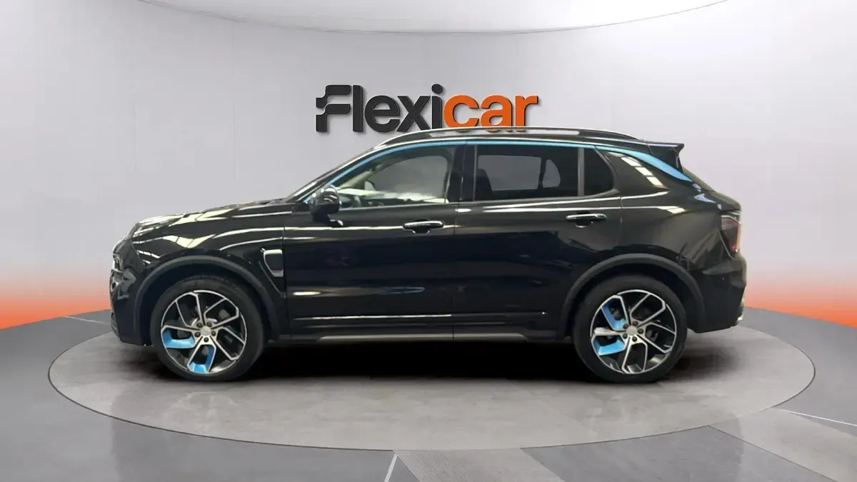 Usado Lynk & Co 01 261 CV (191 kW) 2023 Negro SUV