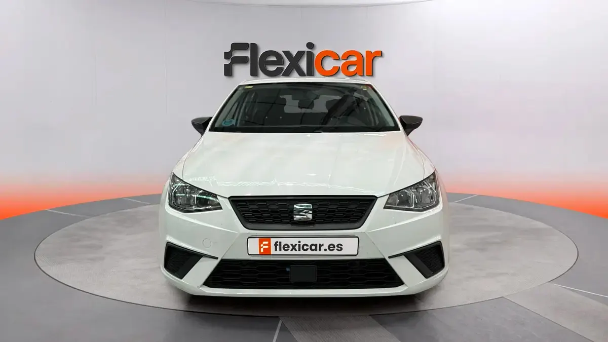 Usado Seat Ibiza Reference 95 CV (69 kW) 2018 Blanco Utilitario