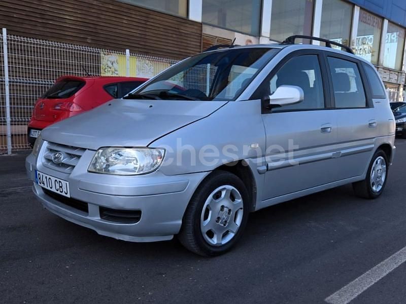 Gris / plata Usado 2002 Hyundai Matrix GLS Monovolumen | 2995 € - Imagen 1/4