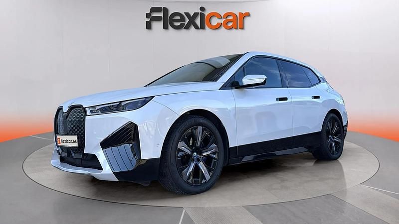Usado BMW iX 386 kW (525 CV) 2023 Blanco SUV