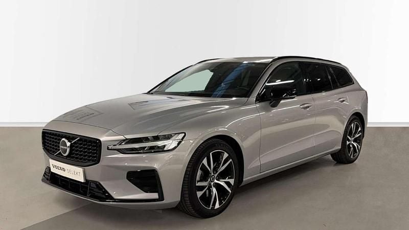 Usado 2025 Volvo V60 Plus Familiar | 38.500 € (Precio justo) - Imagen 1/4