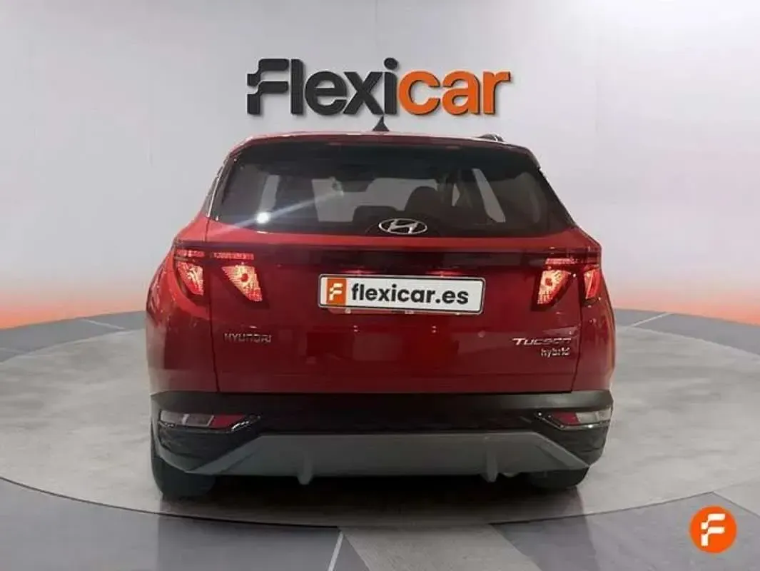 Usado Hyundai Tucson 150 CV (110 kW) 2024 Rojo SUV