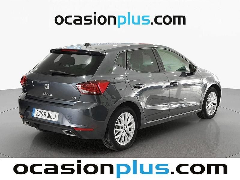 Usado Seat Ibiza FR 110 CV (80 kW) 2023 Gris Utilitario