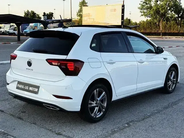 Usado VW Polo R-line 95 CV (69 kW) 2022 Blanco Utilitario