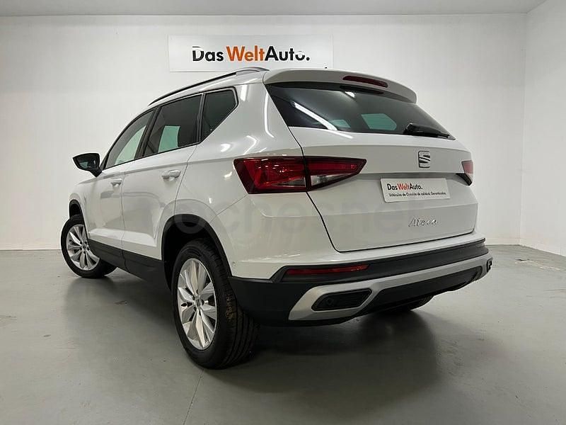 Usado Seat Ateca Style 150 CV (110 kW) 2022 Blanco SUV