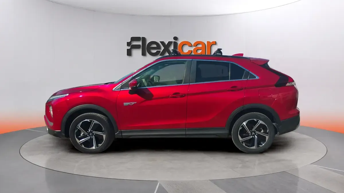 Usado Mitsubishi Eclipse Cross 188 CV (138 kW) 2022 Rojo SUV