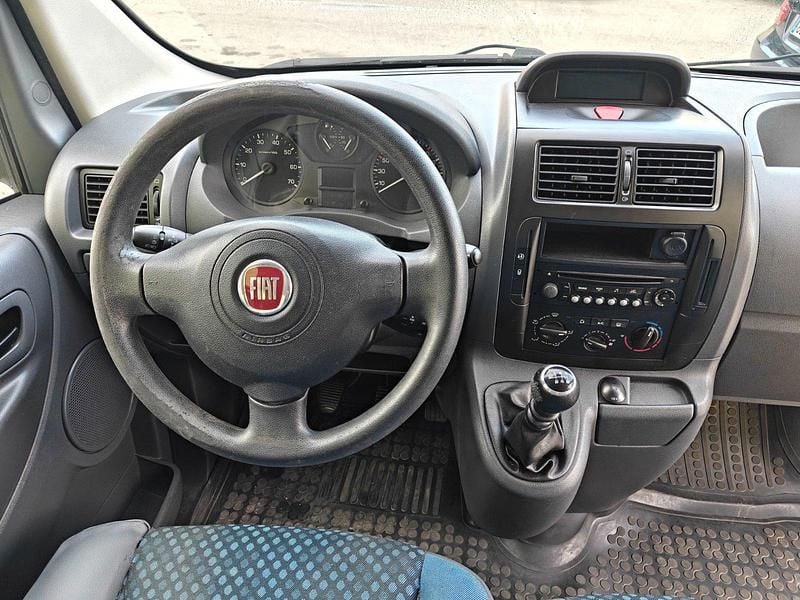 Usado Fiat Scudo 128 CV (94 kW) 2013 Gray Van