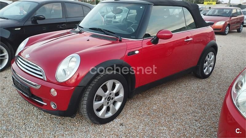 Usado Mini One Cabriolet 90 CV (66 kW) 2007 Rojo Descapotable