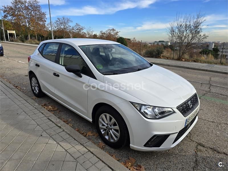 Usado Seat Ibiza Reference 95 CV (69 kW) 2019 Blanco Utilitario