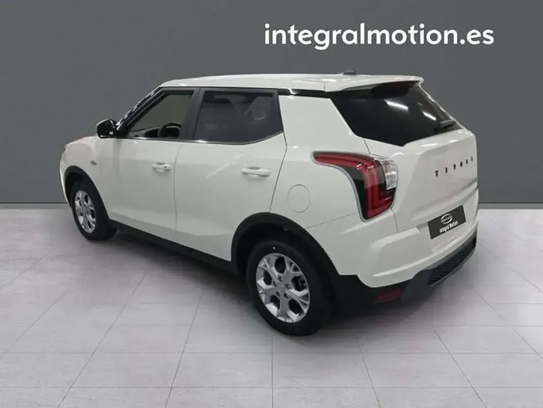 Usado SsangYong Tivoli 135 CV (99 kW) 2025 Blanco SUV