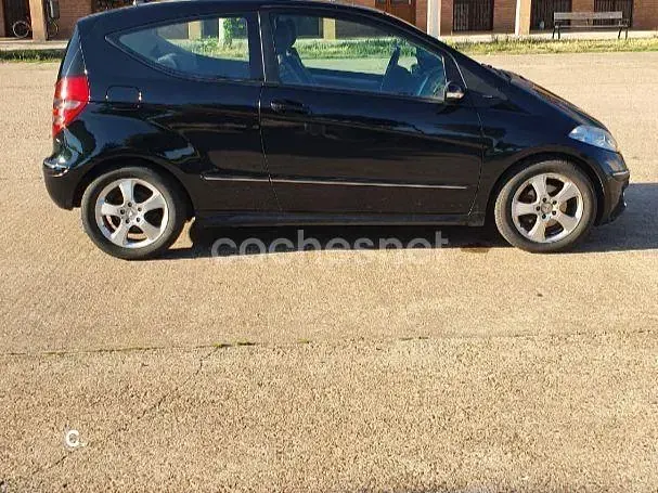 Usado Mercedes A180 Avantgarde 109 CV (80 kW) 2005 Negro Berlina