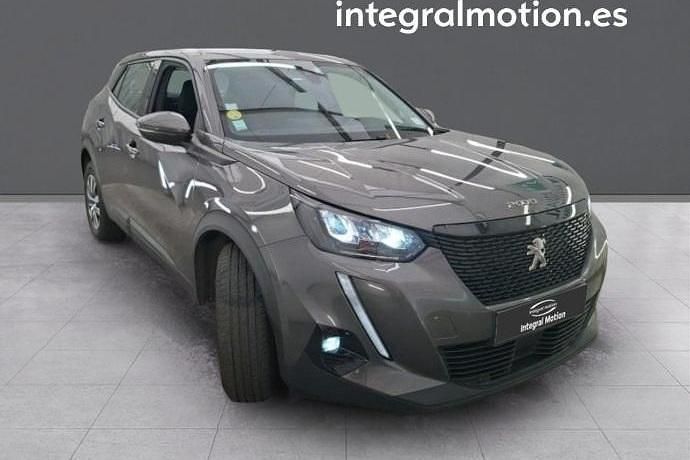 Usado Peugeot 2008 Allure 130 CV (95 kW) 2021 SUV