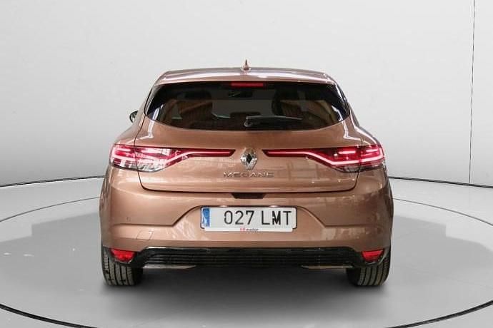 Usado Renault Mégane IV Zen 115 CV (84 kW) 2021