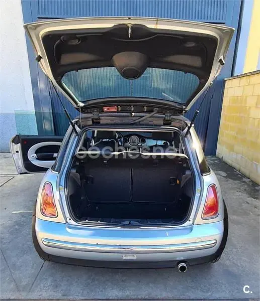 Usado Mini Cooper 115 CV (84 kW) 2001 Gris / plata Utilitario