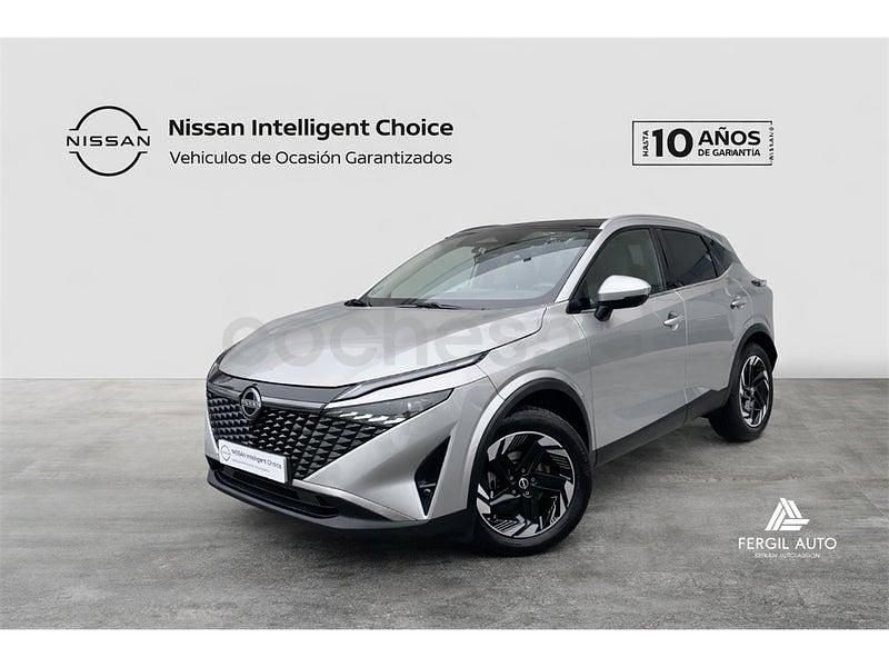 Usado Nissan Qashqai N-Connecta 140 CV (102 kW) 2024 Gris / plata SUV