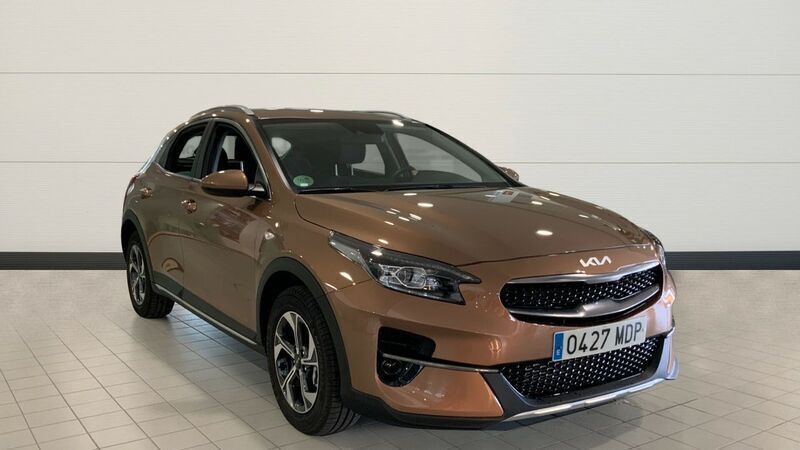 Amarillo Usado 2023 Kia XCeed SUV | 22.000 € (Un poco caro) - Imagen 1/4