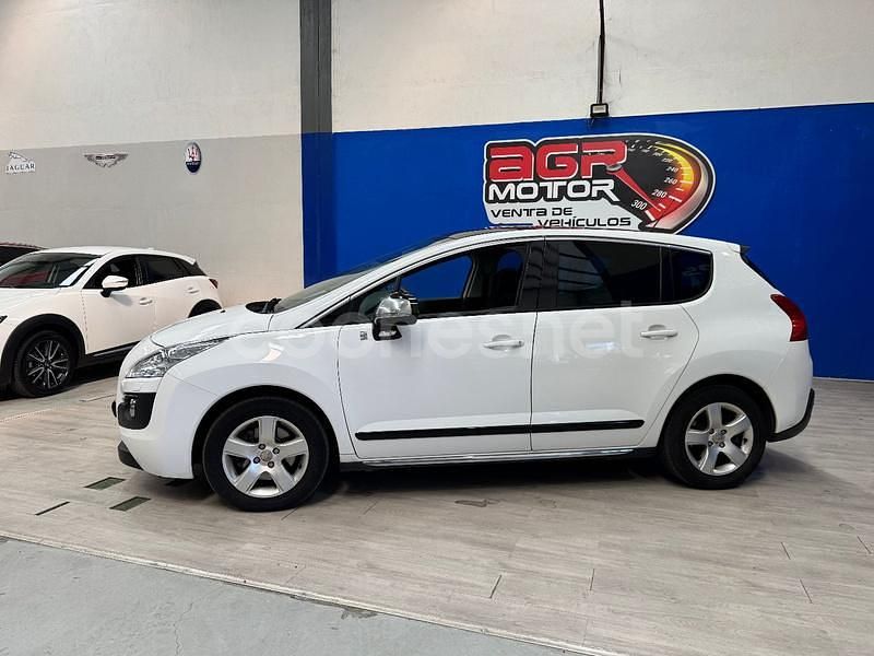 Blanco Usado 2013 Peugeot 3008 Berlina | 8999 € - Imagen 1/4