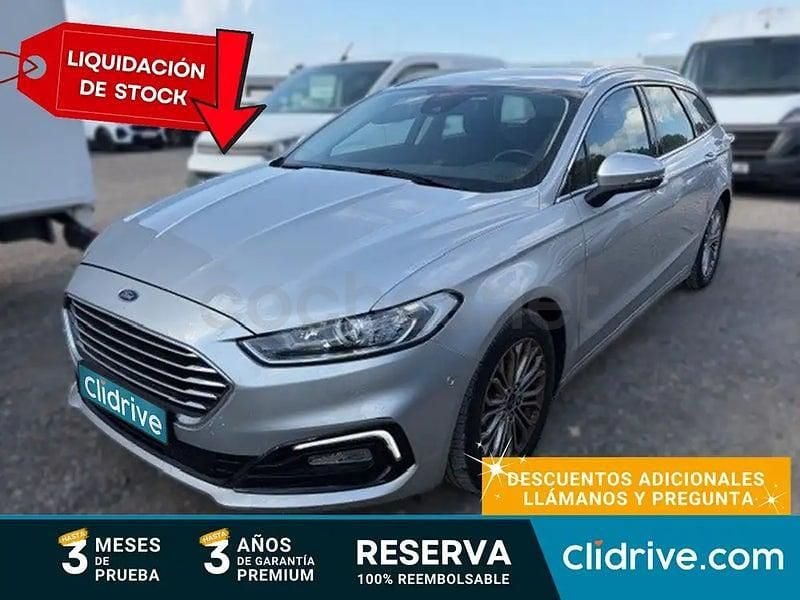 Usado Ford Mondeo Titanium 187 CV (137 kW) 2021 Amarillo Familiar