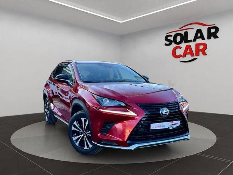 Usado Lexus NX300h 197 CV (144 kW) 2021 Granate SUV