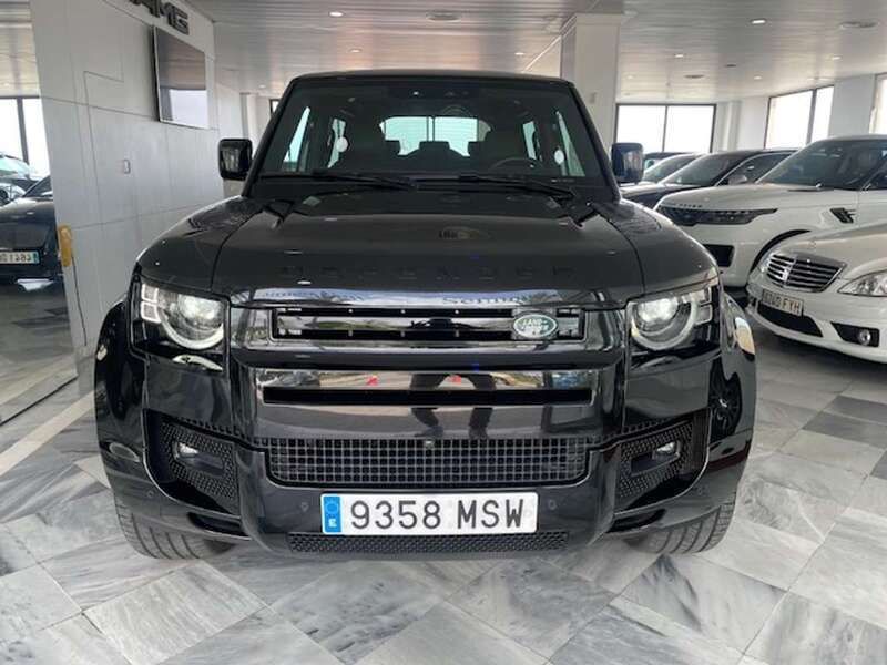 Usado Land Rover Defender SE 249 CV (183 kW) 2021 Black santorini SUV
