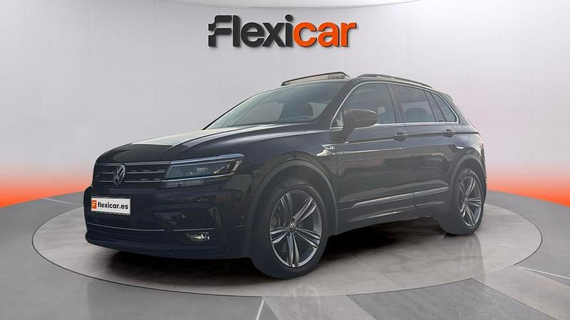 Usado VW Tiguan Sportline 190 CV (139 kW) 2020 Negro SUV