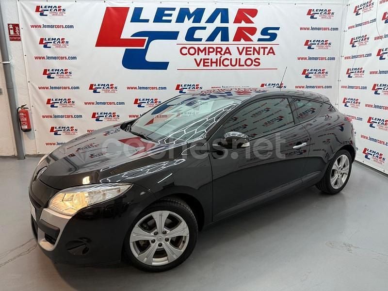 Negro Usado 2010 Renault Mégane GT Line GT Berlina | 10.900 € - Imagen 1/4