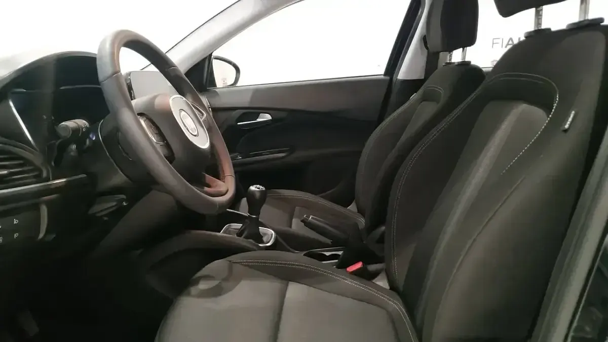 Usado Fiat Tipo Mirror 95 CV (69 kW) 2020 Negro Berlina
