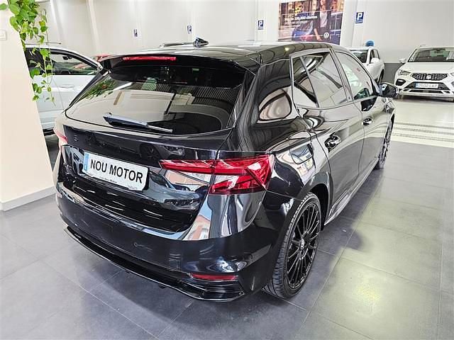 Nuevo Skoda 110 R Monte Carlo 150 CV (110 kW) 2025 Negro Berlina