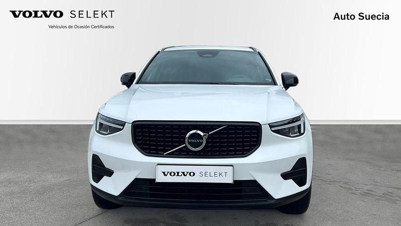 Nuevo Volvo XC40 Plus 163 CV (119 kW) 2025 Blanco SUV