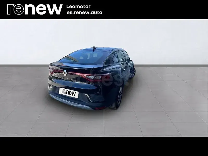 Usado Renault Arkana Equilibre 140 CV (102 kW) 2023 Negro SUV