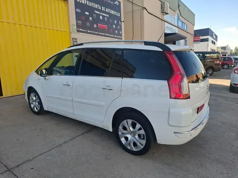 Usado Citroën Grand C4 Picasso Seduction 112 CV (82 kW) 2013 Blanco Monovolumen