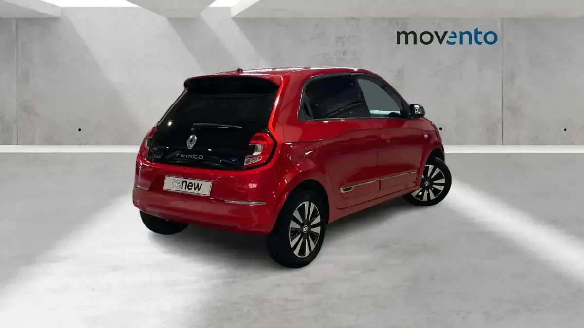 Usado Renault Twingo 59 kW (81 CV) 2023 Rojo Utilitario