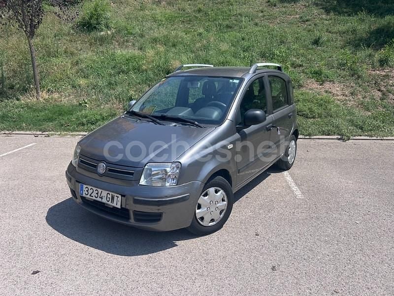 Gris / plata Usado 2010 Fiat Panda Dynamic Berlina | 3900 € (Precio justo) - Imagen 1/4