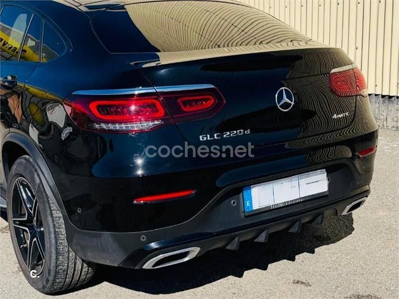Usado Mercedes GLC220 194 CV (142 kW) 2023 Negro Coupe