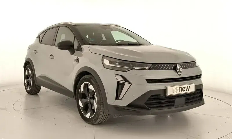Usado Renault Captur Techno 100 CV (73 kW) 2025 Gris SUV