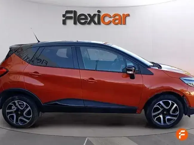 Usado Renault Captur Intens 90 CV (66 kW) 2016 Naranja SUV
