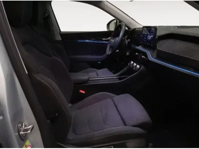 Nuevo Skoda Kodiaq Selection 204 CV (150 kW) 2026 Gris plata SUV