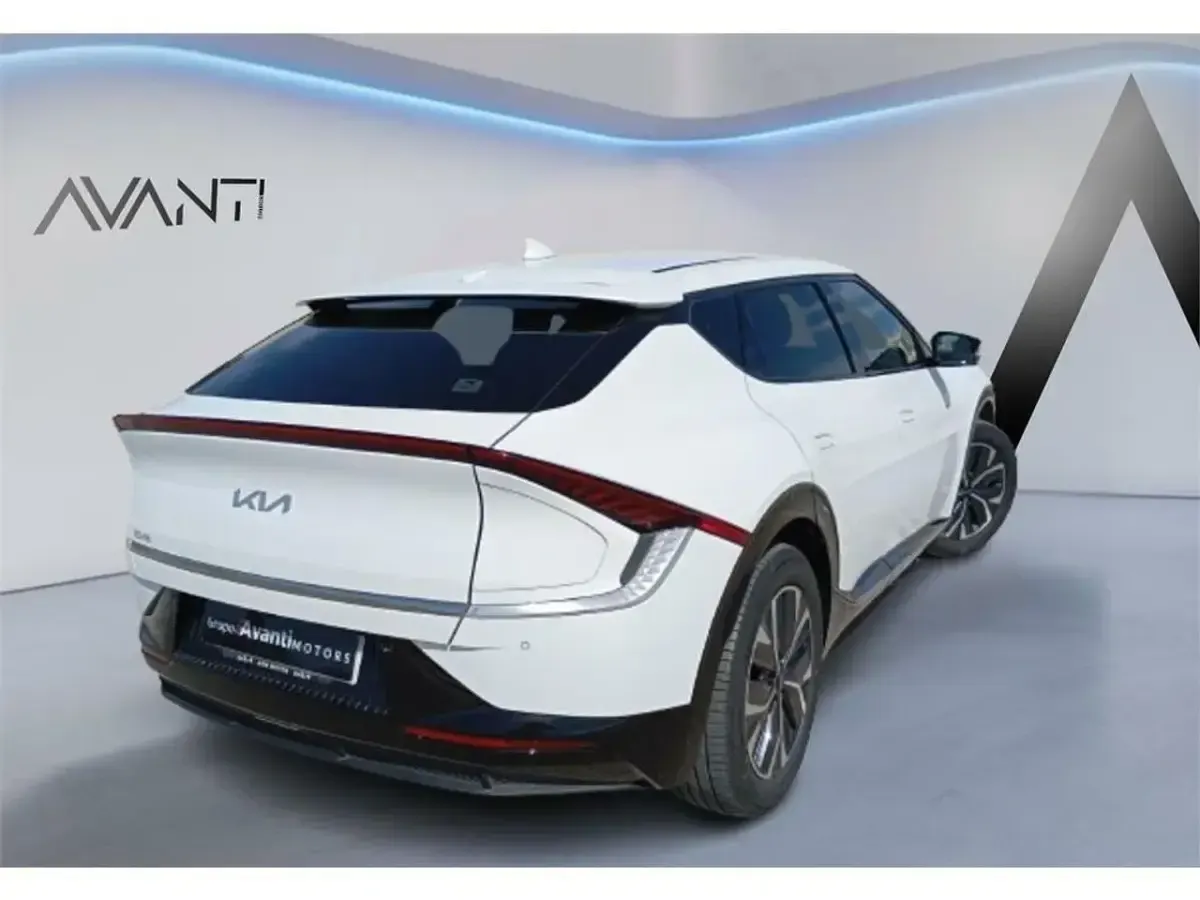 Usado Kia EV6 Air 168 kW (229 CV) 2023 Blanco SUV