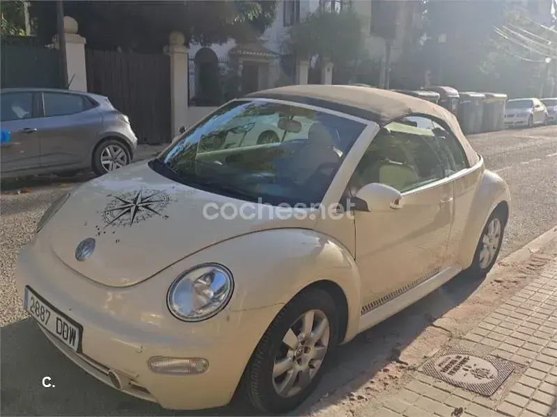 Usado VW New Beetle 102 CV (75 kW) 2004 Blanco Utilitario