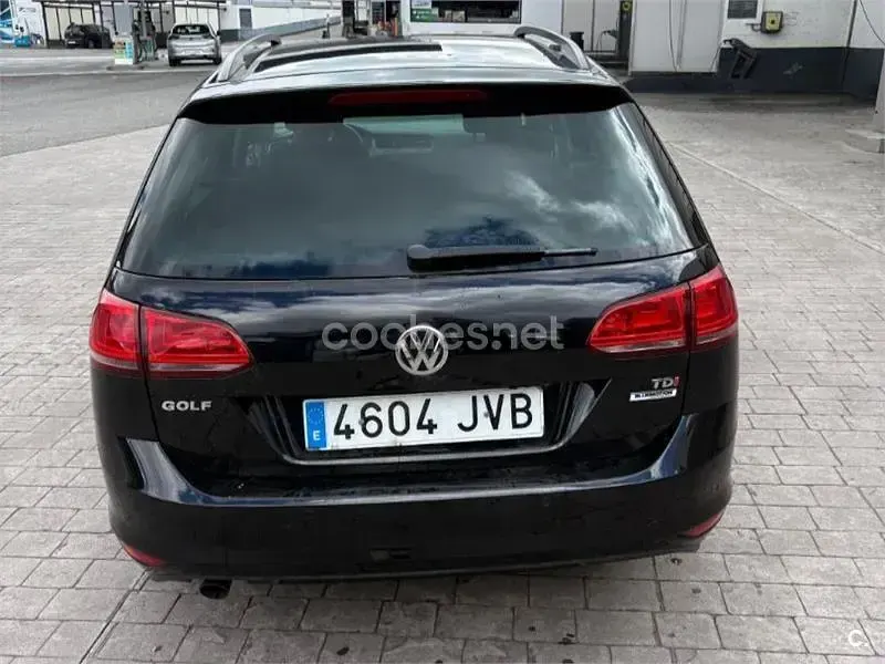 Usado VW Golf VII Advance 110 CV (80 kW) 2016 Negro Familiar