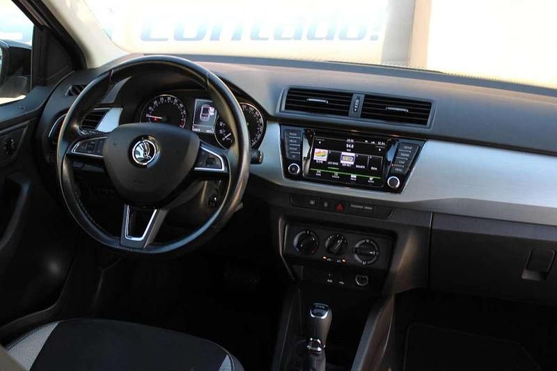 Usado Skoda Fabia Style 90 CV (66 kW) 2016 Blanco Utilitario