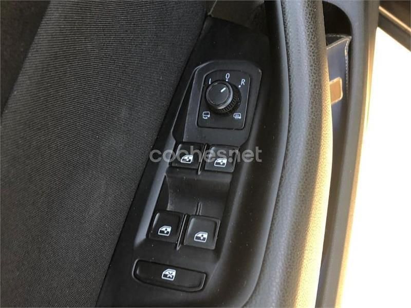 Marrón Usado 2015 VW Passat Advance Familiar | 10.800 € (Precio justo) - Imagen 1/4