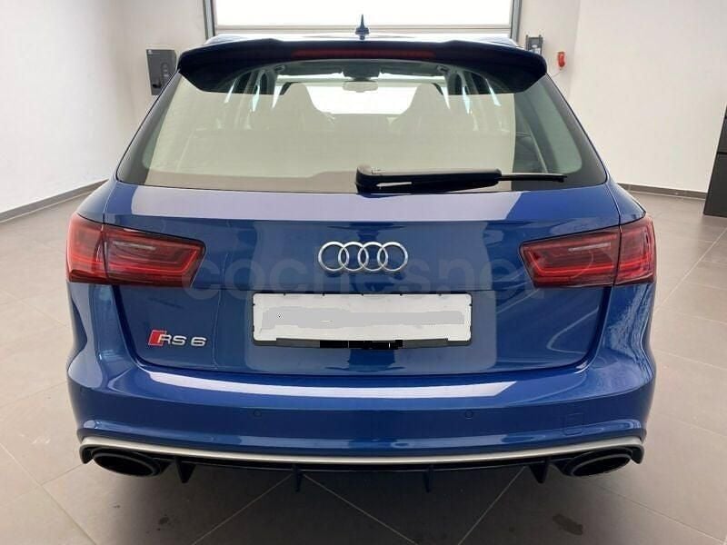 Usado Audi RS6 605 CV (444 kW) 2017 Azul Familiar