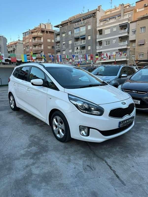 Usado Kia Carens 116 CV (85 kW) 2014 Negro Monovolumen