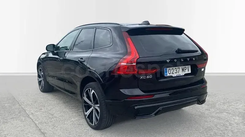Usado Volvo XC60 Ultimate 350 CV (257 kW) 2024 Negro SUV