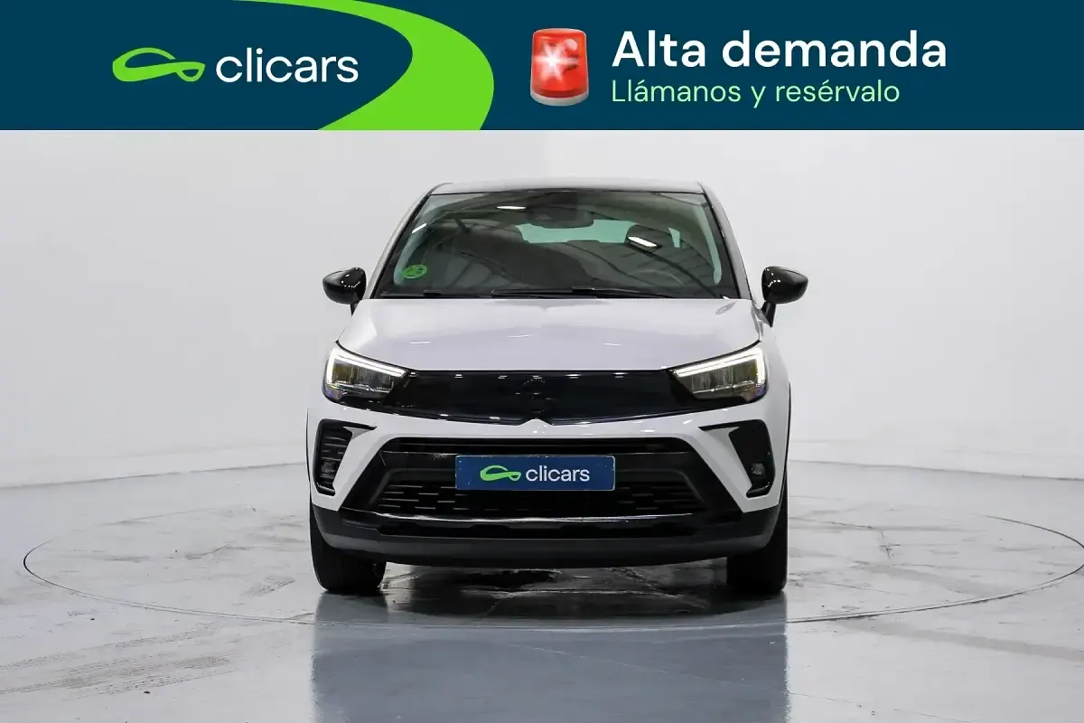 Usado Opel Crossland GS Line 110 CV (80 kW) 2022 Blanco SUV