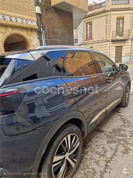 Usado Peugeot 3008 Allure 130 CV (95 kW) 2016 Gris / plata Berlina