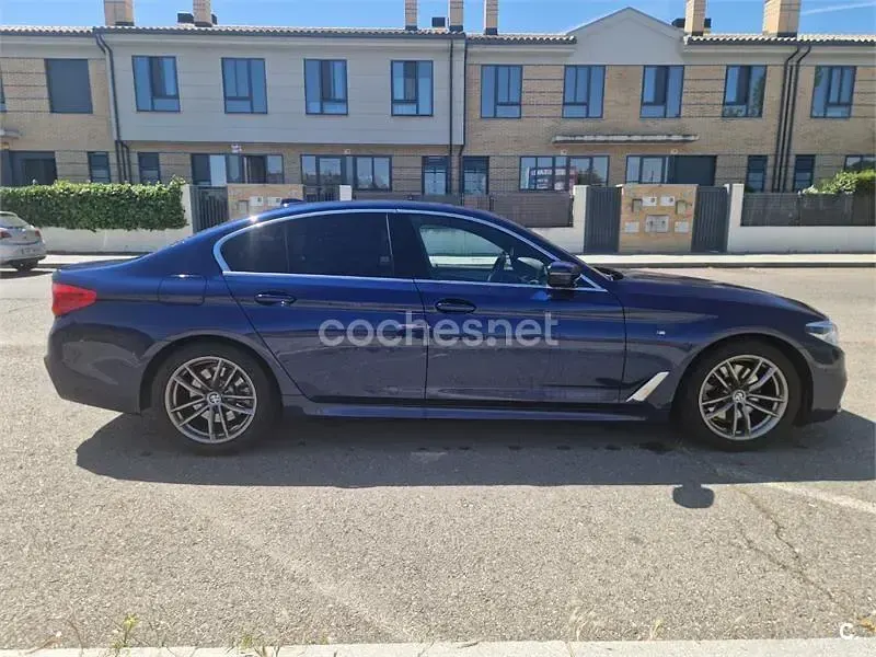 Usado BMW 520 M Sport 190 CV (139 kW) 2019 Azul Berlina
