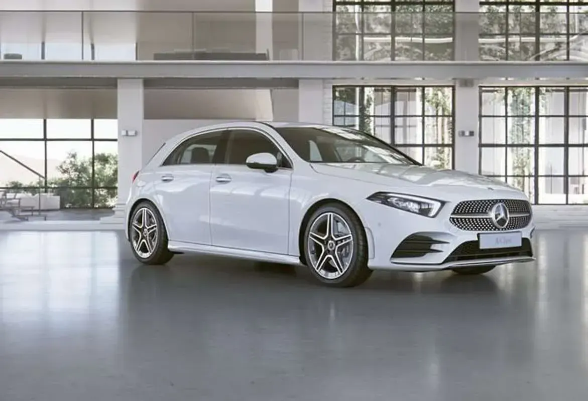 Usado Mercedes A250 219 CV (161 kW) 2022 Blanco Berlina