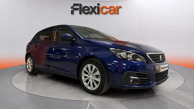 Używany Peugeot 308 Style 110 KM (80 kW) 2019 Hatchback